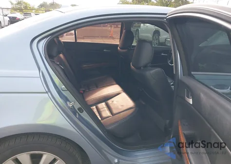 2011 Honda Accord Exl from USA, damaged, VIN 1HGCP3F86BA023692